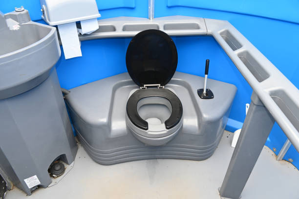 Best Emergency porta potty rental  in Osborne, KS